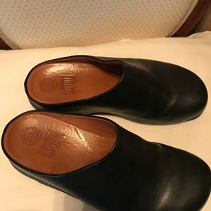Fit flops Clogs size 8